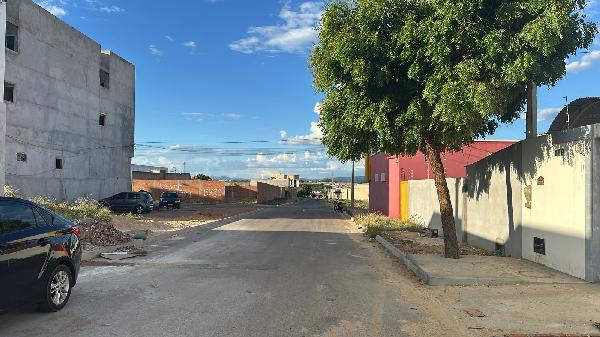 Casa, 78 m2 de área total, 78 m2 de área privativa.