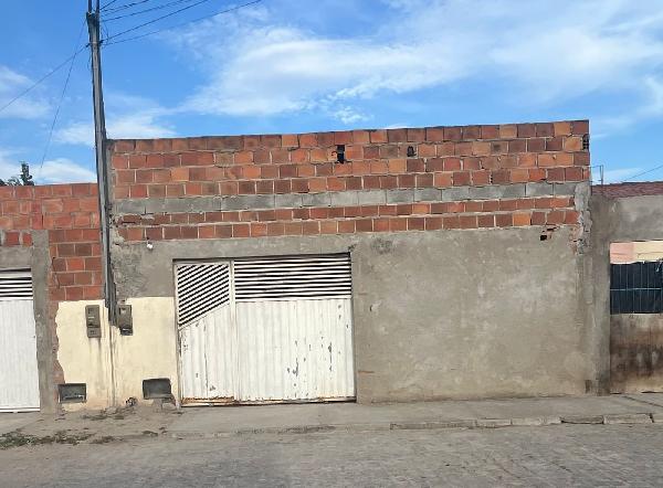 Casa, 38,92 m2 de área total, 38,92 m2 de área pri.