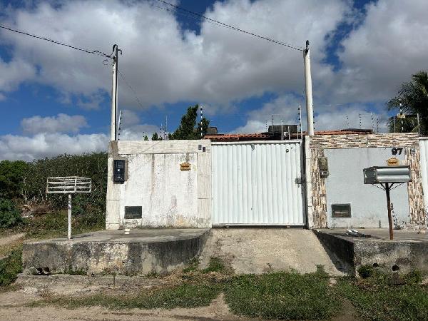Casa, 69,99 m2 de área total, 69,99 m2 de área pri.
