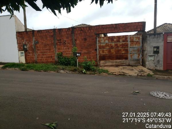 Casa, 45,47 m2 de área total, 45,47 m2 de área pr.