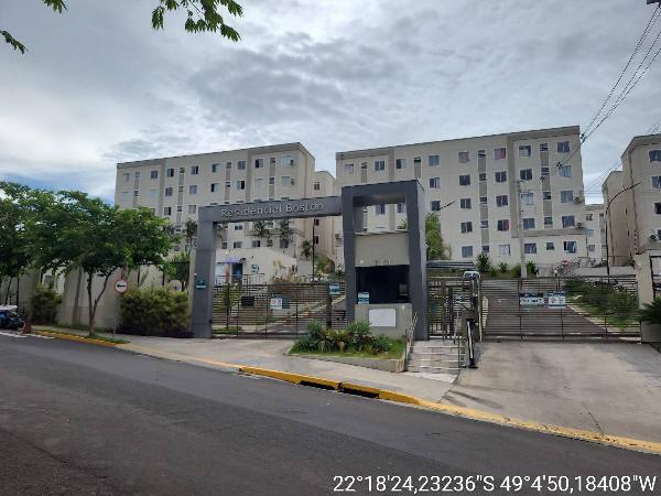 Apartamento, 86,37 m2 de área total, 39,3 m2 de á, localizado em Bauru - SP