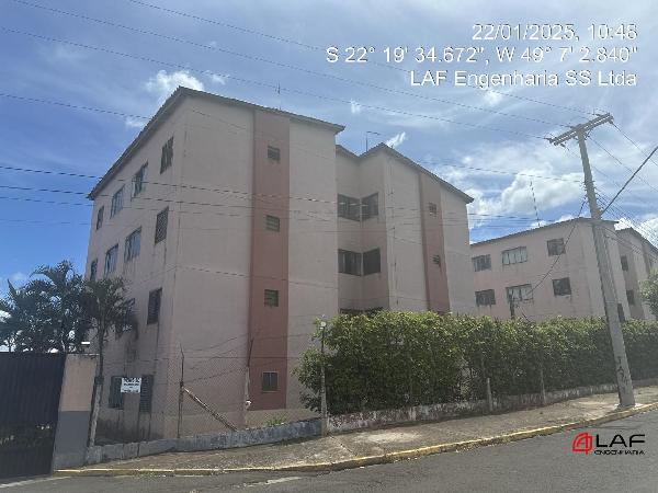 Apartamento, 52,81 m2 de área total, 47,15 m2 de, localizado em Bauru - SP
