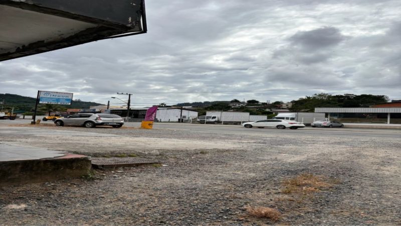 Terreno no bairro Badenfurt em Blumenau 3.555,00m²
