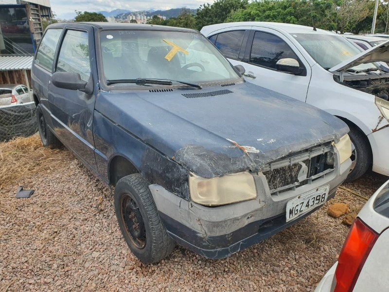 AUTOMÓVEL FIAT/UNO MILLE ECONOMY Ano: 2010/2011
