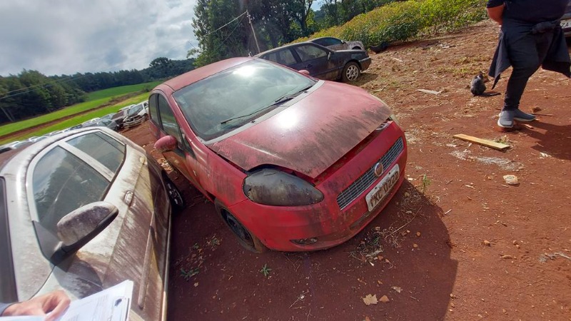 AUTOMÓVEL FIAT/PUNTO ATTRACTIVE Ano: 2011/2012