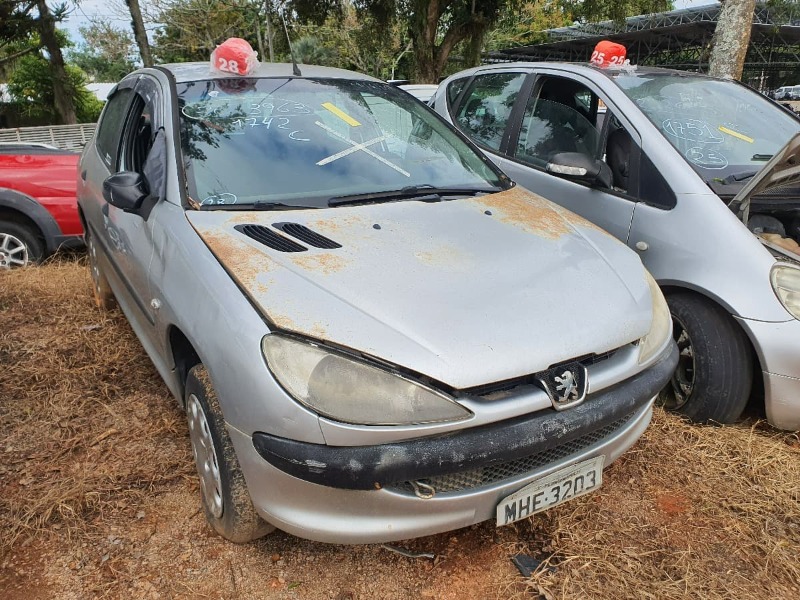 AUTOMÓVEL PEUGEOT/206 14 SENSAT FX Ano: 2008/2008