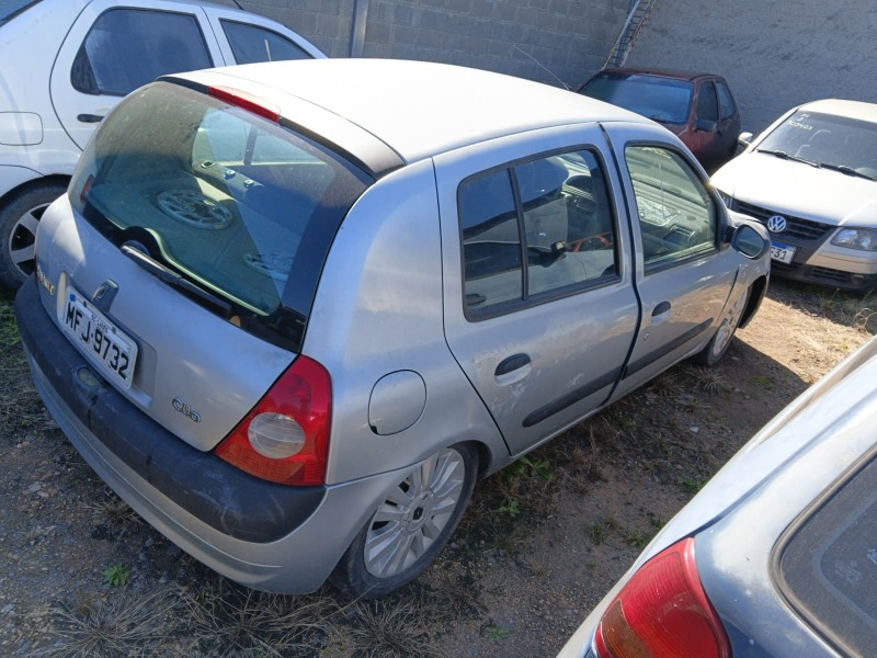 AUTOMÓVEL RENAULT/CLIO EXP 1.0 H Ano: 2005/2005