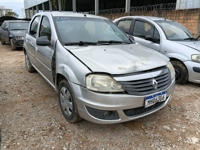 AUTOMÓVEL RENAULT/LOGAN EXP 1016V Ano: 2010/2011