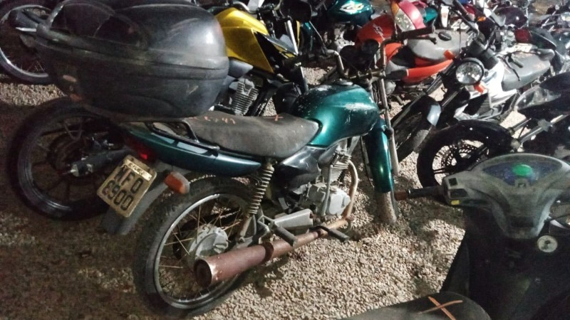 MOTOCICLETA HONDA/CG 125 TITAN ES Ano: 2002/2003