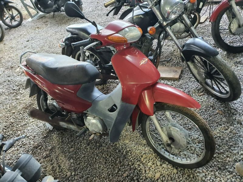 MOTONETA HONDA/C100 BIZ Ano: 2003/2003