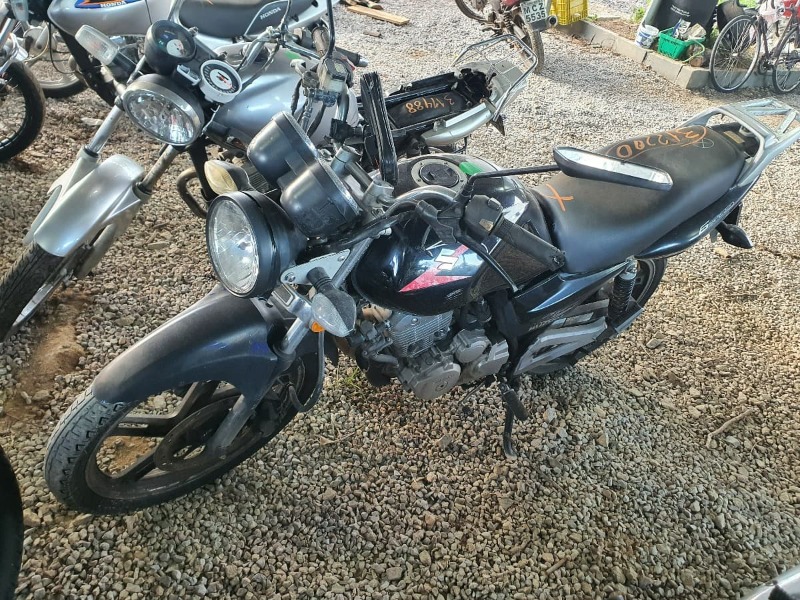 MOTOCICLETA JTA-SUZUKI/GSR150I Ano: 2015/2016