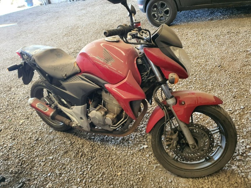 MOTOCICLETA HONDA/CB 300R Ano: 2013/2013