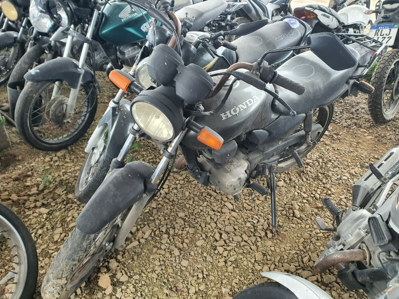 MOTOCICLETA HONDA/CG 125 FAN Ano: 2008/2008