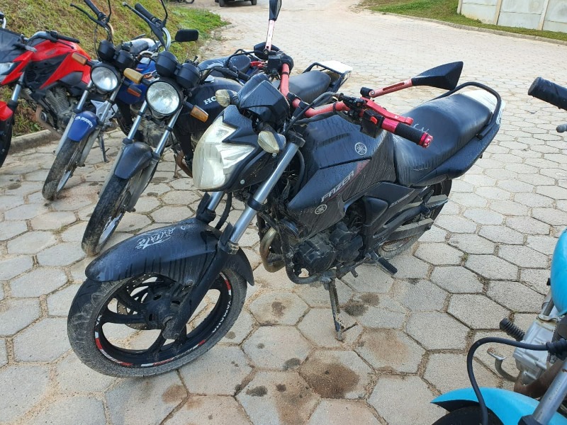 MOTOCICLETA YAMAHA/FAZER YS250 LE Ano: 2009/2010