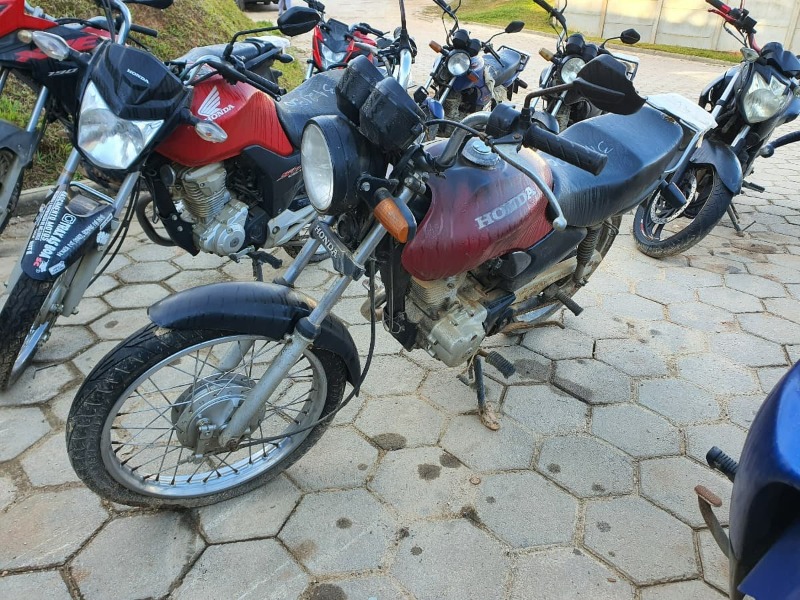 MOTOCICLETA HONDA/CG 125 FAN Ano: 2006/2006