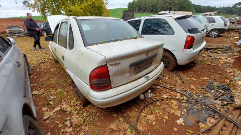 SUCATA GM/CORSA CLASSIC Ano: 2003/2003