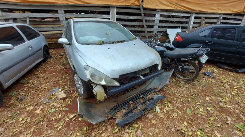 SUCATA I/PEUGEOT 307 16 PRES PK Ano: 2004/2004