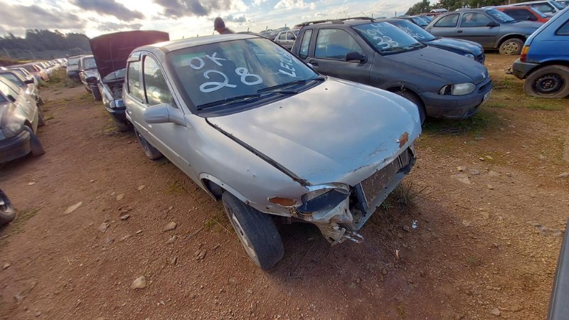 SUCATA GM/CORSA MILENIUM Ano: 2001/2002