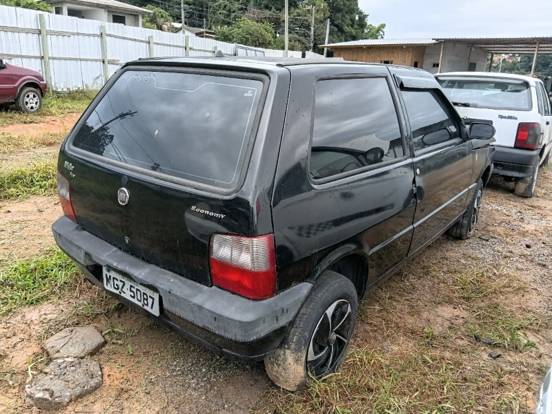 SUCATA FIAT/UNO MILLE ECONOMY Ano: 2010/2011