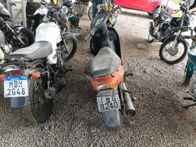 SUCATA HONDA/C100 BIZ Ano: 2003/2004