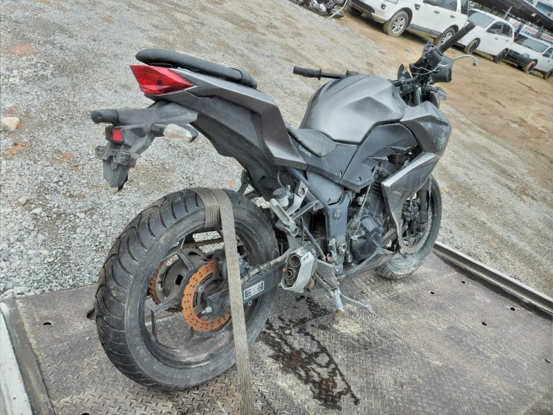SUCATA KAWASAKI/Z300 Ano: 2017/2018