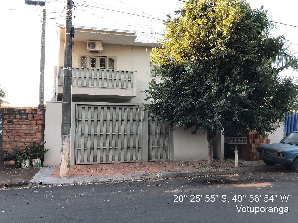 CASA, 141,16 M2 DE ÁREA
TOTAL, 141,16 M2 DE ÁREA
P, localizado em Votuporanga - SP