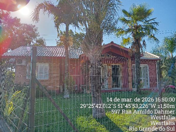 CASA, 154,85 M2 DE
ÁREA TOTAL, 154,85
M2 DE ÁREA
P, localizado em Teutônia - RS, bairro Teutônia