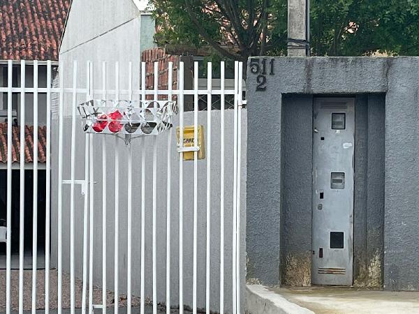 Casa, 54 m2 de área privativa, 193,21m2 de área do