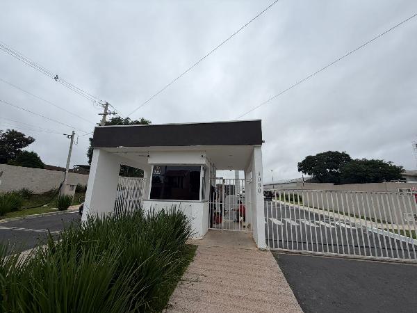 Apartamento, 46,02 m2 de área total, 40,31 m2 de á, localizado em Campo Largo - PR