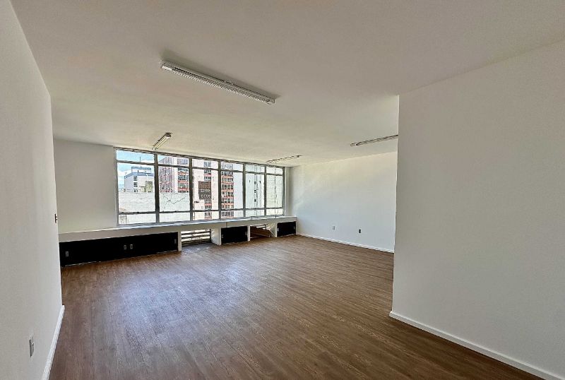 Sala 401, 60,72m², Florianópolis/SC, localizado em Florianópolis - SC