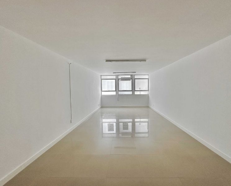 Sala 404, 47,18m², Florianópolis/SC, localizado em Florianópolis - SC