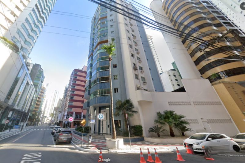 APTO. RESID. PALMEIRAS PARK - BALN. CAMBORIÚ/SC, localizado em Balneário Camboriú - SC