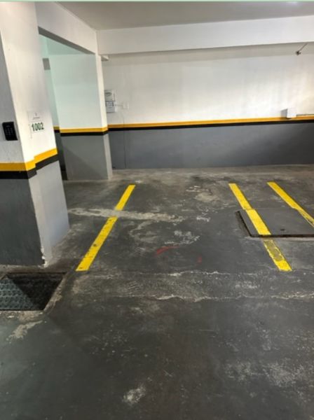 Ed. Amazonas, rua  1001 - Box de garagem