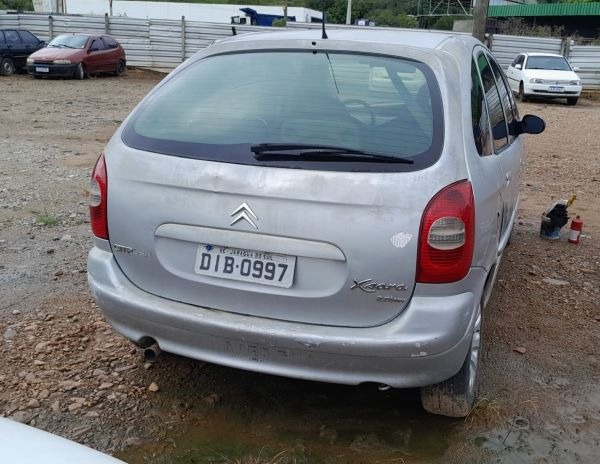 AUTOMÓVEL CITROEN/XSARA PICASSO EX Ano: 2002/2002