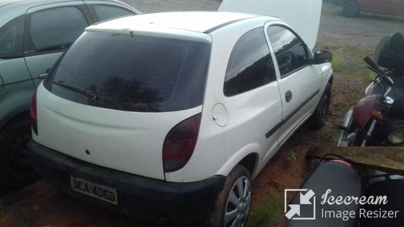 AUTOMÓVEL GM/CELTA Ano: 2001/2002