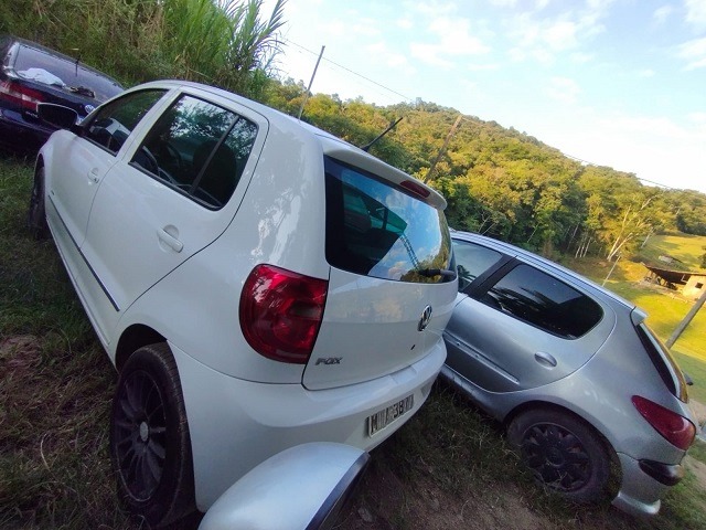 AUTOMÓVEL VW/FOX 1.0 GII Ano: 2010/2011