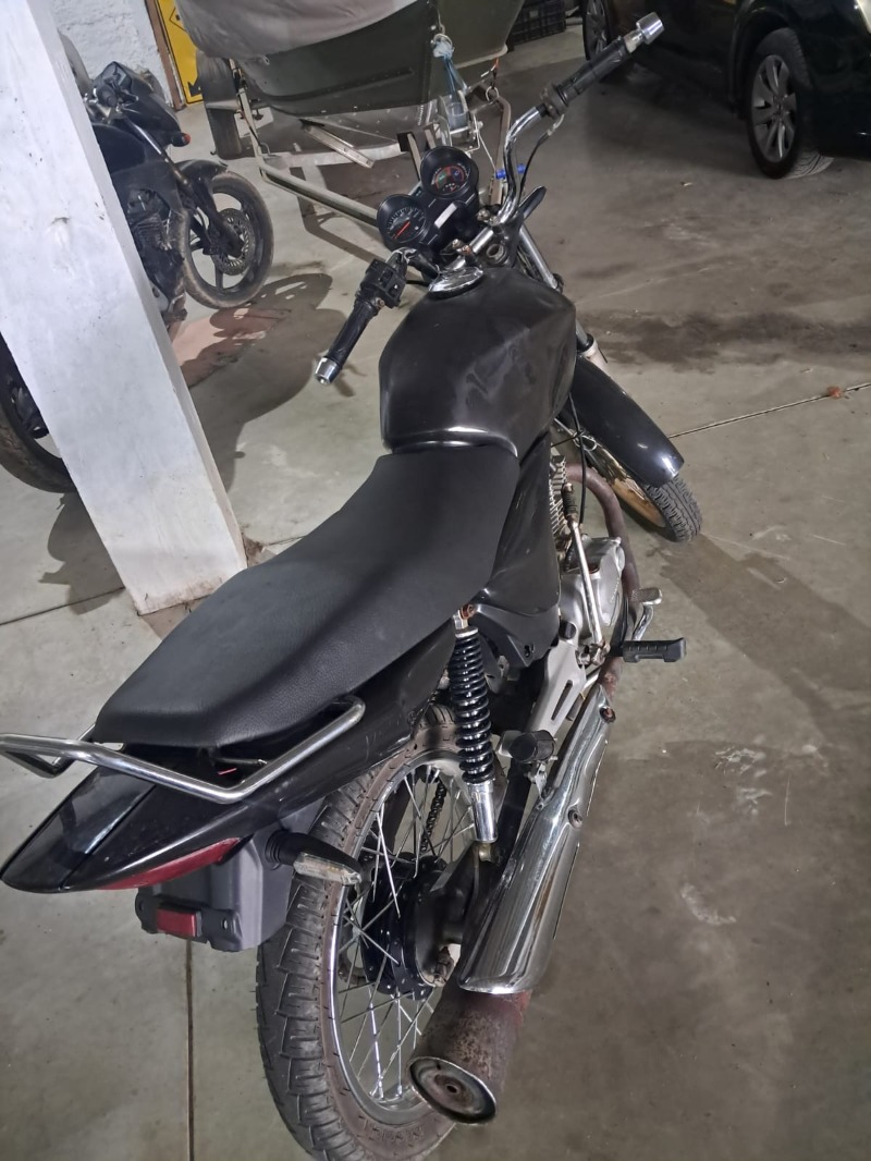 MOTOCICLETA HONDA/CG 150 TITAN KS Ano: 2005/2005
