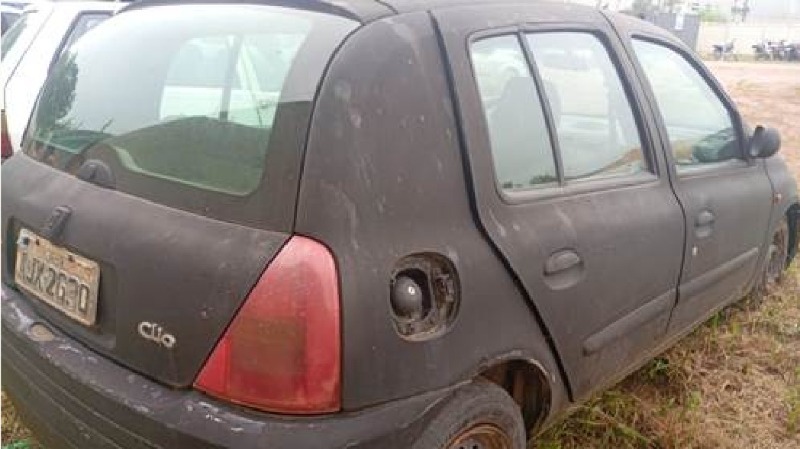 SUCATA RENAULT/CLIO RL 1.0 Ano: 2001/2001