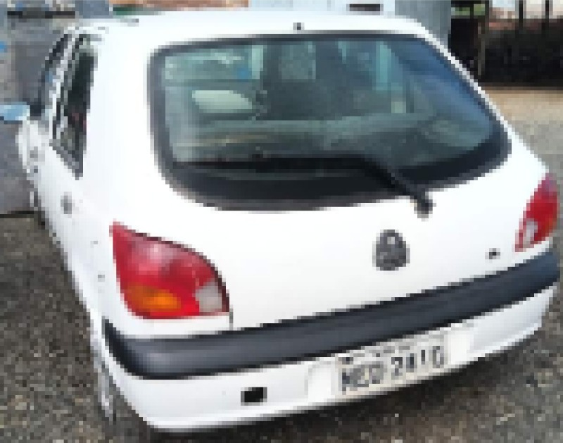 SUCATA FORD/FIESTA GL CLASS Ano: 2000/2001