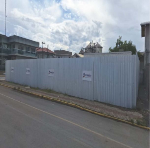 Terreno urbano, com área de 465,00 m² na rua costa.
