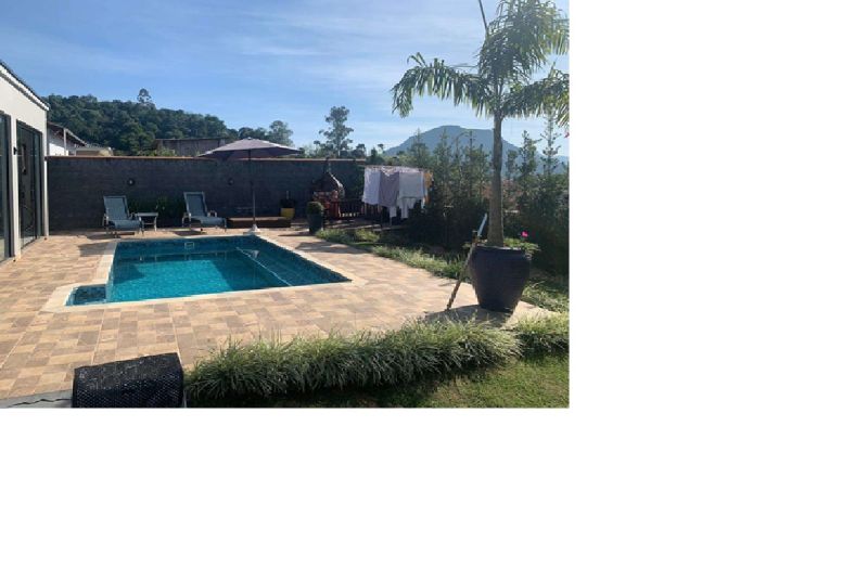 TERRENO + CASA = TERRENO MEDINDO 396,46M², localizado em Rio Do Sul - SC