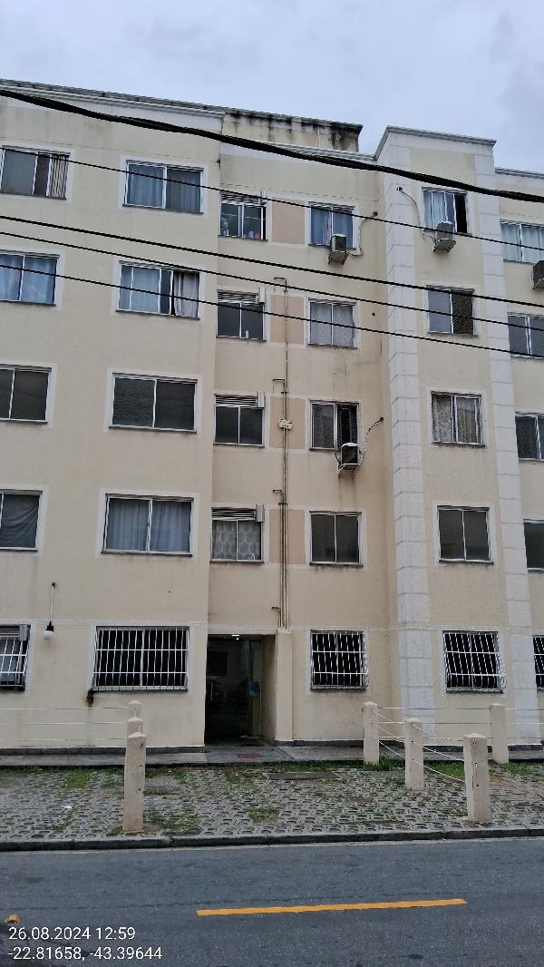 Apartamento, 46 m2 de área privativa, 2 qts, wc,.