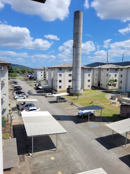 OS DIREITOS AQUISITIVOS SOBRE O IMÓVEL APARTAMENTO, localizado em Joinville - SC