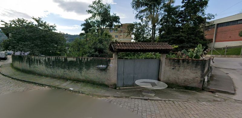 OS DIREITOS DO EXECUTADO SOBRE O IMÓVEL, localizado em Blumenau - SC, bairro Vorstadt