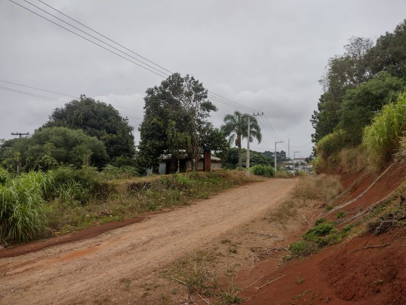 Chácaras de 1,571 ha - Faxinal dos Guedes, localizado em Faxinal Dos Guedes - SC
