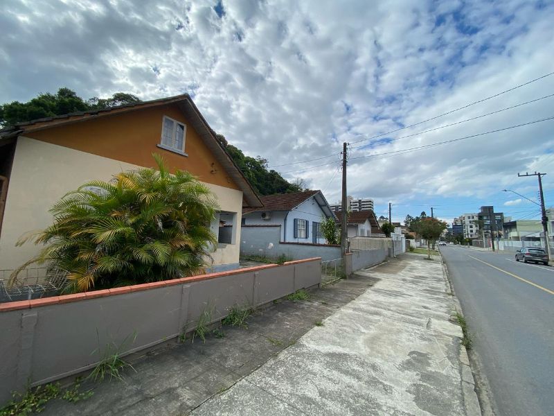 Casa em Joinville, localizado em Joinville - SC
