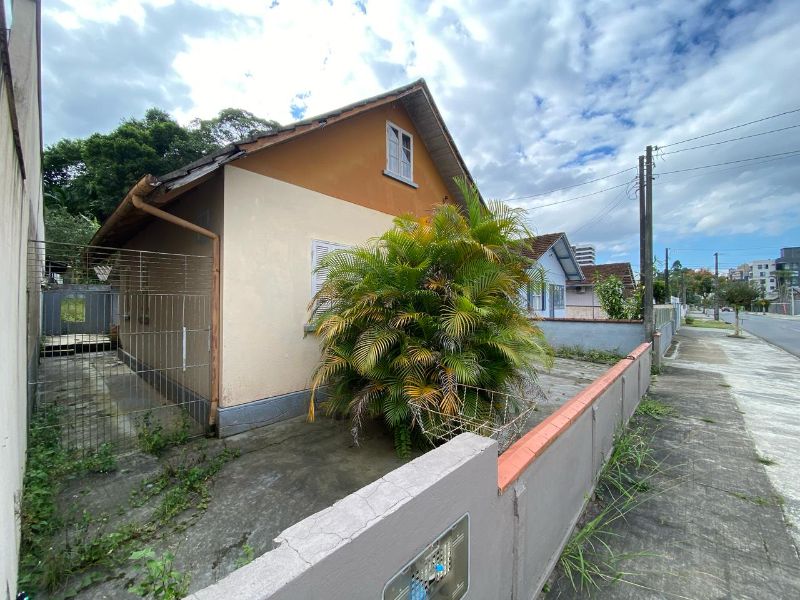 Casa em Joinville, localizado em Joinville - SC