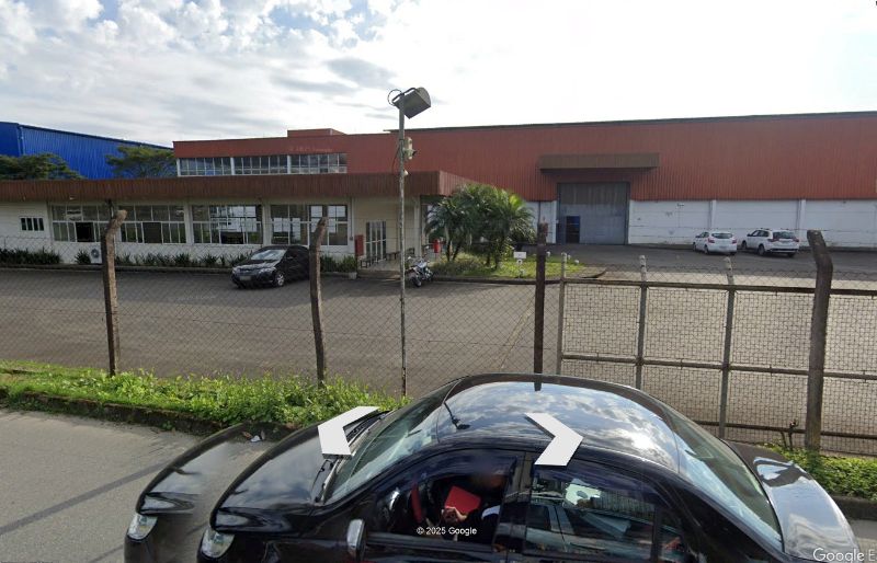 Galpão Industrial - 2.400m², localizado em Joinville - SC
