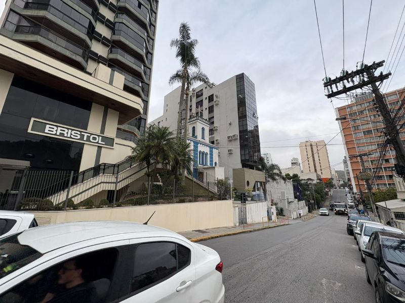 Edifício Bristol, localizado em Florianópolis - SC