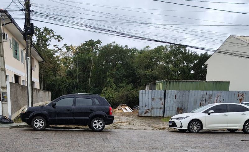 Terreno - Parque Res. Manoel Melo, localizado em São José - SC